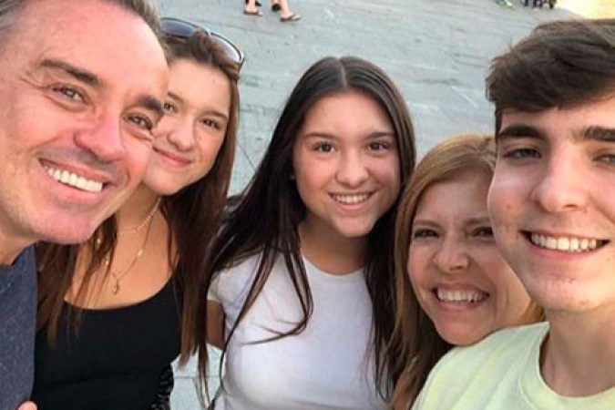 Família de Gugu anuncia fim da disputa por herança do apresentador