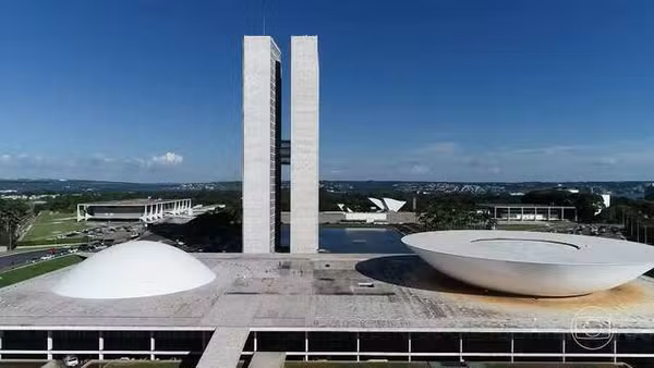 LDO 2025: Congresso aprova texto e permite ao governo suspender emendas PIX que descumprirem regras