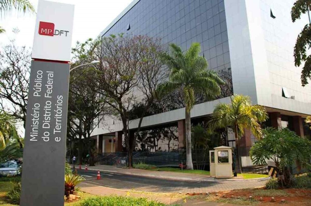 Médica é denunciada pelo Ministério Público do DF