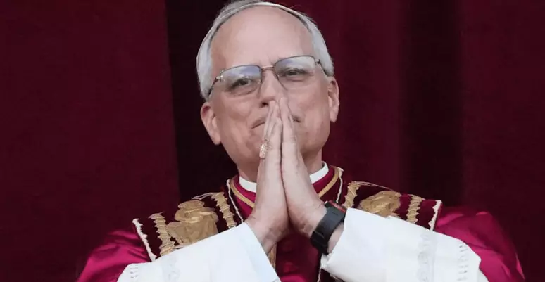 Papas Pop: Os Relógios Usados por Leão XIV, Francisco, Bento XVI e João Paulo II