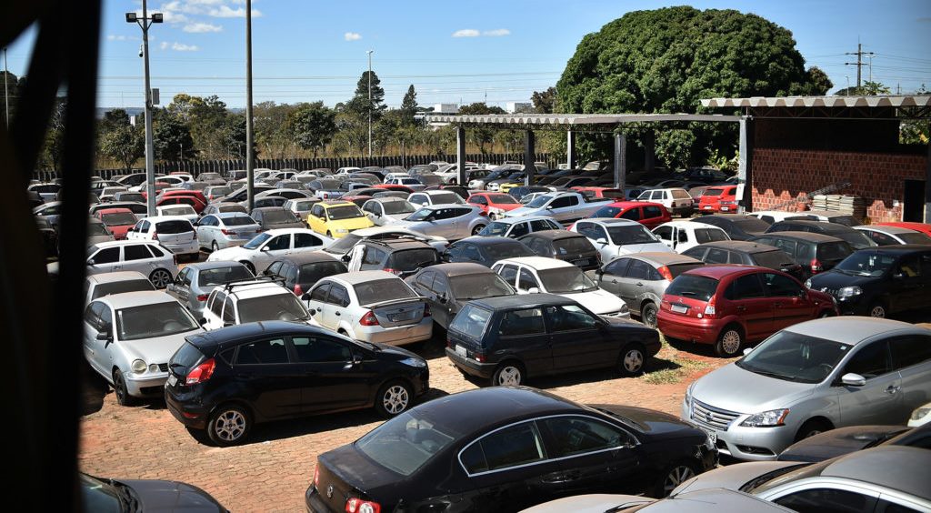 🚗 Detran-DF suspende taxa diária por apreensão de veículos