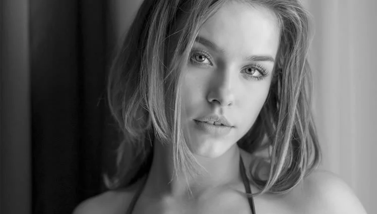 Os homens são loucos por mulheres que fazem essas 4 coisas!