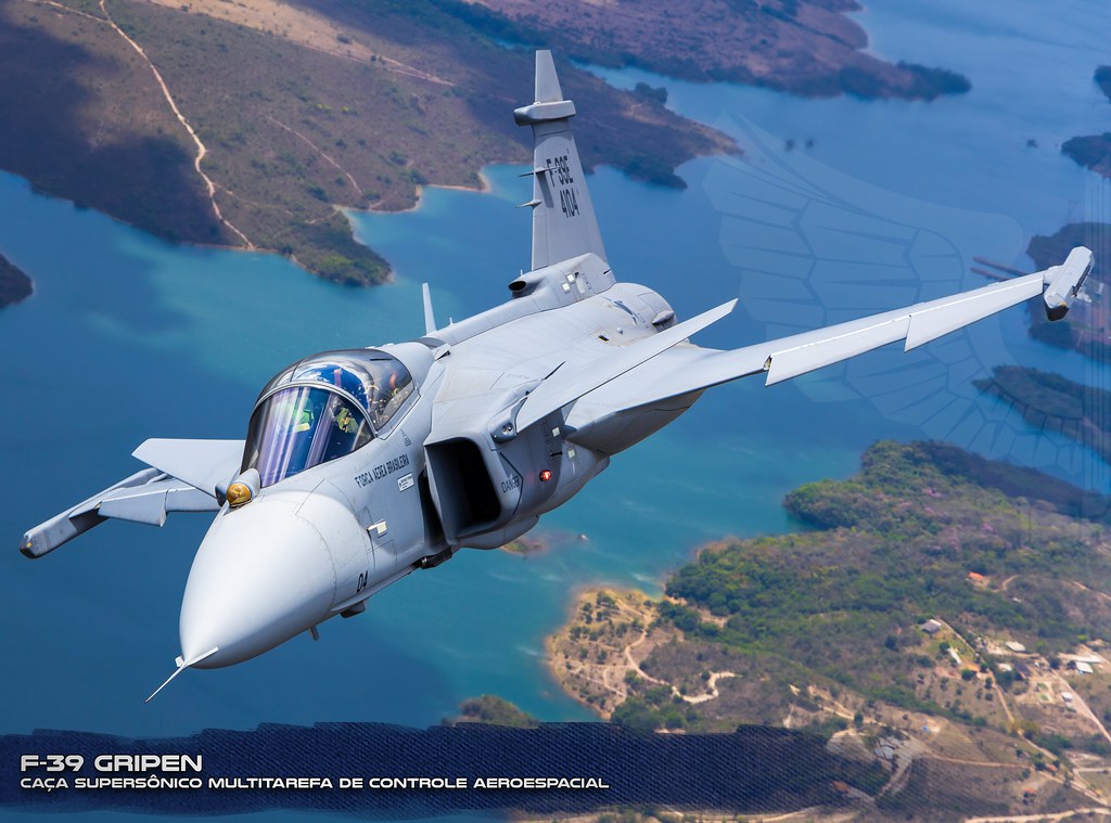 FAB utiliza caças F-39 Gripen no patrulhamento do espaço aéreo de Brasília
